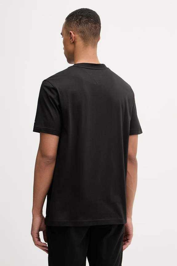 Ρούχα Tommy Hilfiger t-shirt basic Ανδρικό βαμβακερό SUMMER MW0MW43066 μαύρο