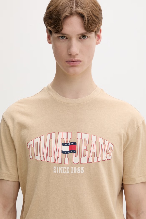 Tommy Jeans kratka majica moška bombažna bež DM0DM22520