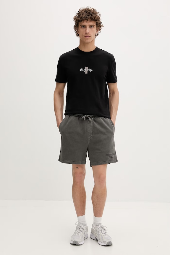 Tommy Jeans tričko pánske bavlnené DM0DM22532 čierna SS26