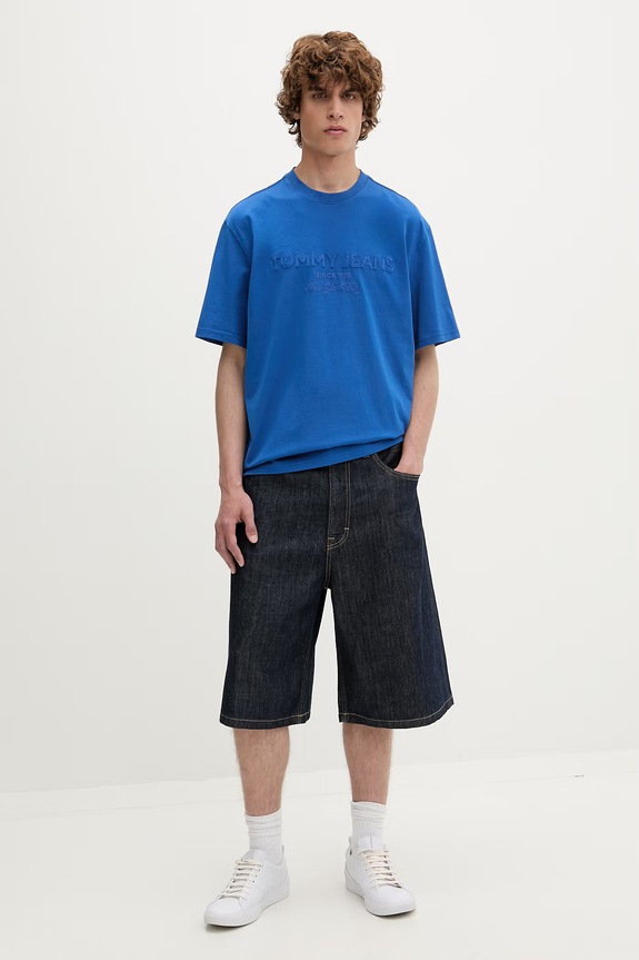 Tommy Jeans basic tričko pánske bavlnené DM0DM22545 modrá SS26