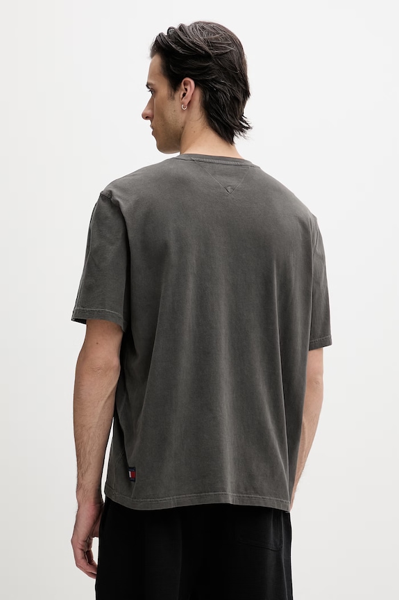 Abbigliamento Tommy Jeans maglietta basic da uomo in cotone DM0DM22545 grigio