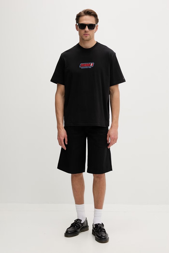 Tommy Jeans T-shirt ανδρικό βαμβακερό DM0DM22546 μαύρο SS26