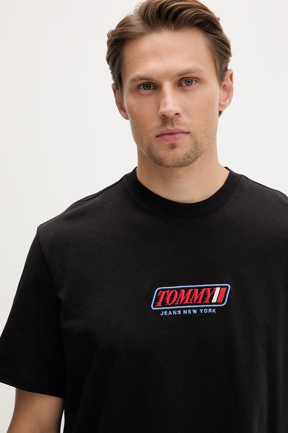 Tommy Jeans T-shirt ανδρικό βαμβακερό μαύρο DM0DM22546