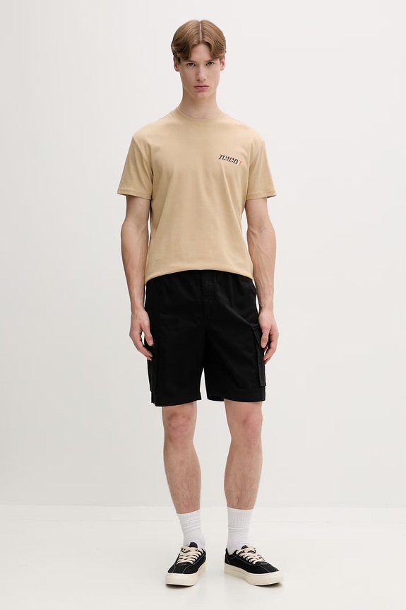 Tommy Jeans T-shirt męski bawełniany DM0DM22547 beżowy SS26