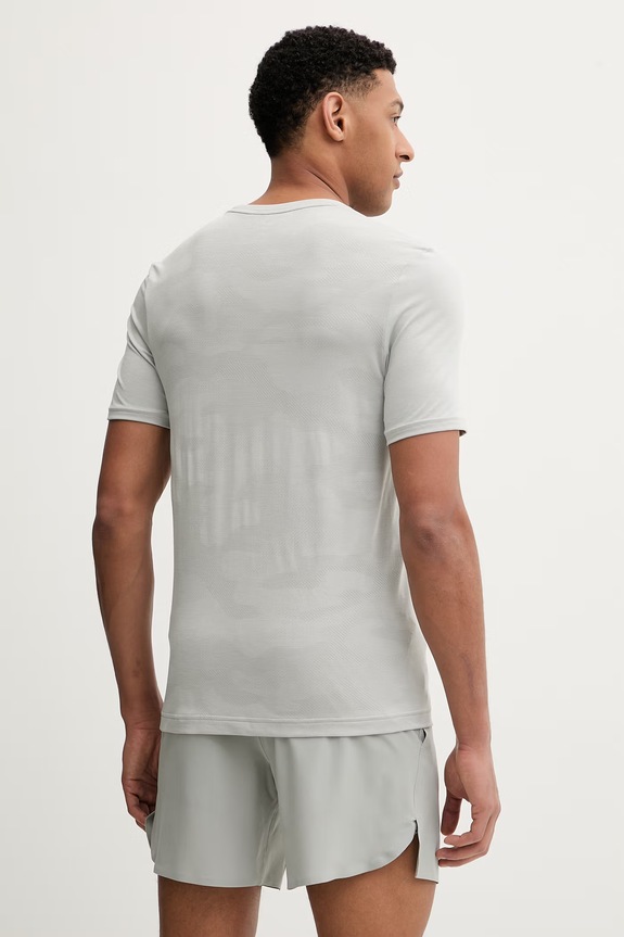 Ρούχα T-shirt προπόνησης Under Armour Vanish 6010589 γκρί