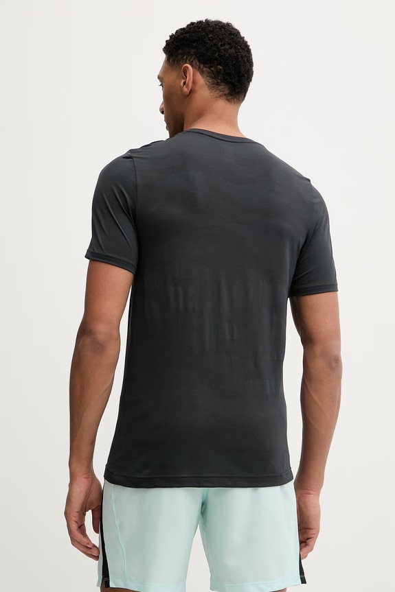 Ρούχα T-shirt προπόνησης Under Armour Vanish 6010589 μαύρο