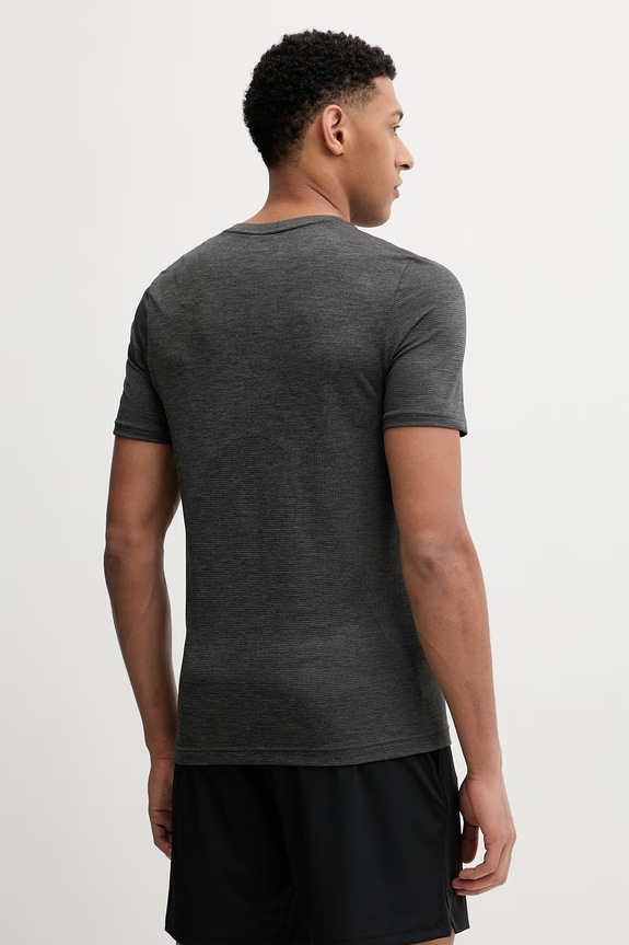Ρούχα Μπλουζάκι προπόνησης Under Armour Vanish 6010591 γκρί