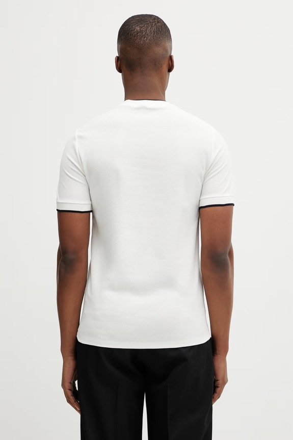 Ρούχα Βαμβακερό μπλουζάκι Fred Perry M2395 λευκό