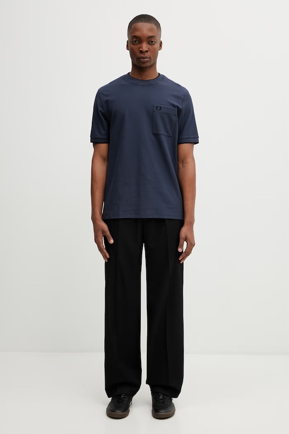 Bavlnené tričko Fred Perry M2395 tmavomodrá