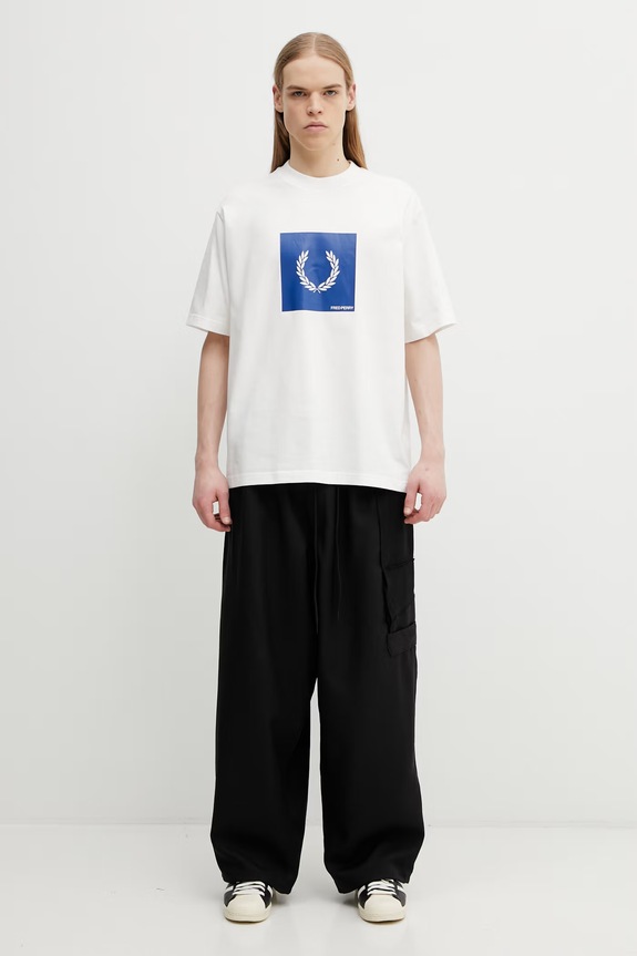 Bavlnené tričko Fred Perry M2404 biela