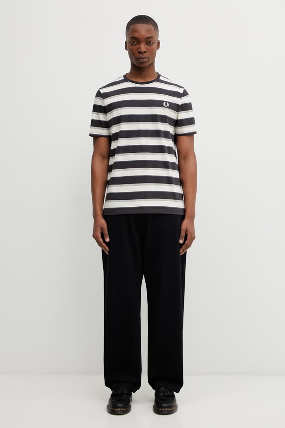 Bavlnené tričko Fred Perry M2409 sivá