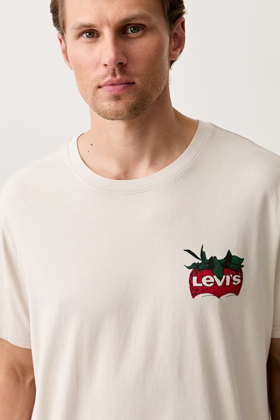 Levi's T-shirt męski bawełniany RELAXED FIT TEE beżowy 16143.2480