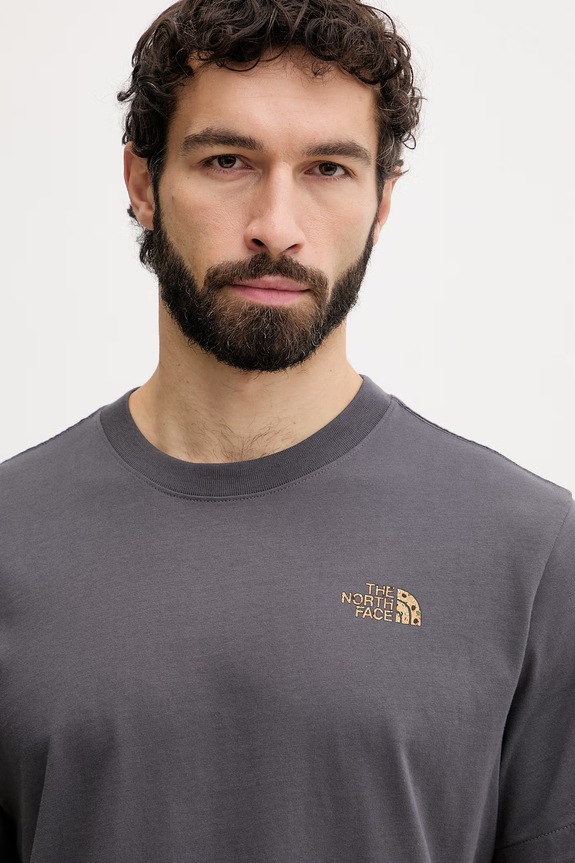 Pánske bavlnené tričko The North Face SNACK RELAXED sivá NF0A8GB4RHI1