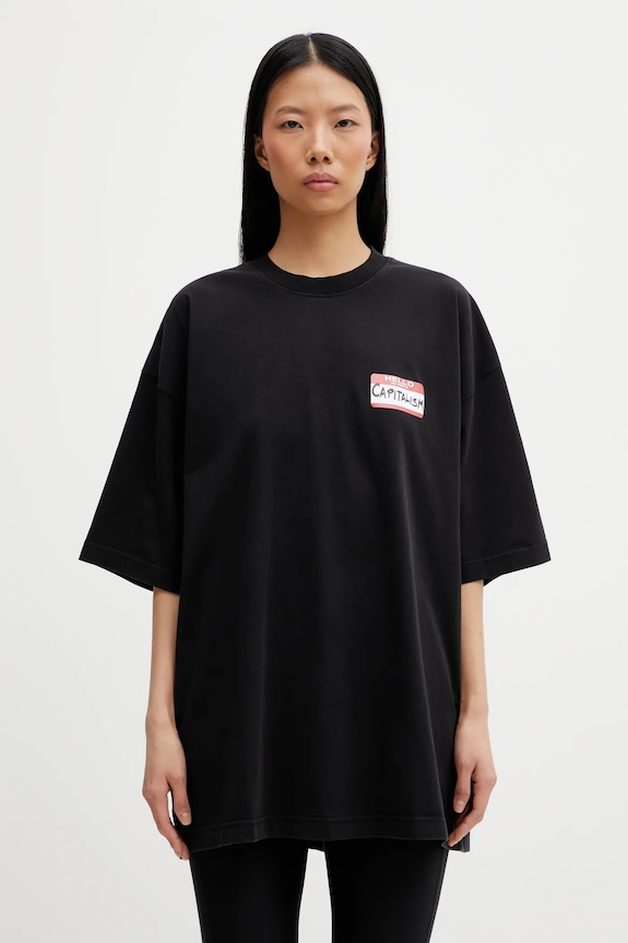 Хлопковая футболка VETEMENTS Sticker ME76TR228B чёрный SS26