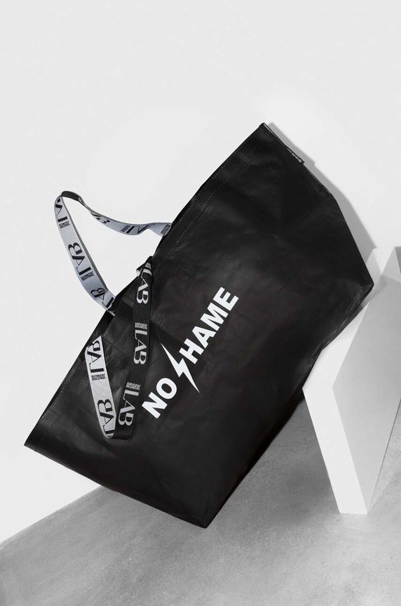 Kabelka Answear.LAB X limited collection NO SHAME potisk černá NoShame