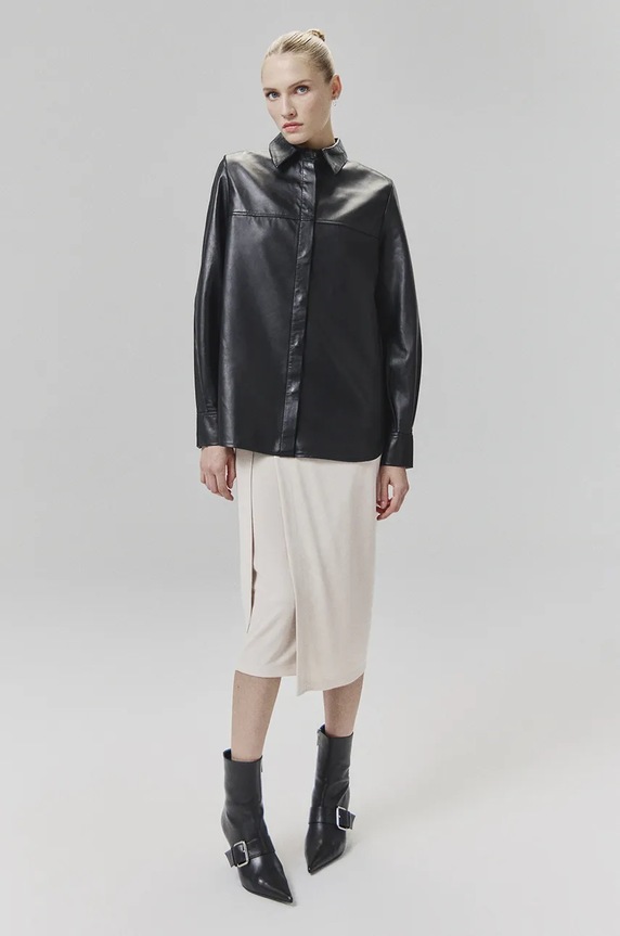 Kožna košulja Answear.LAB WA24.KDD0O2 crna WA24