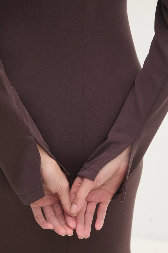 Answear.LAB sukienka brązowy WA24.SUD007