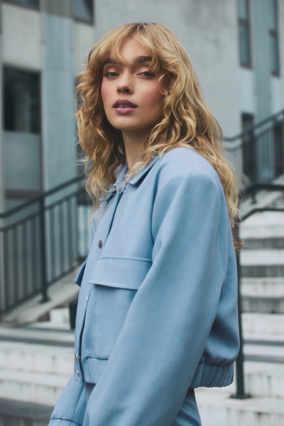 Answear.LAB kurtka nieocieplane niebieski v2575