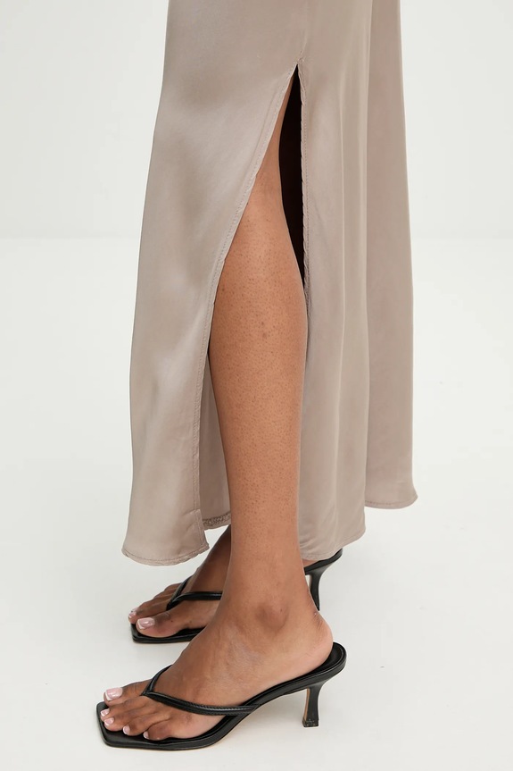 Answear.LAB rochie 54471 gri