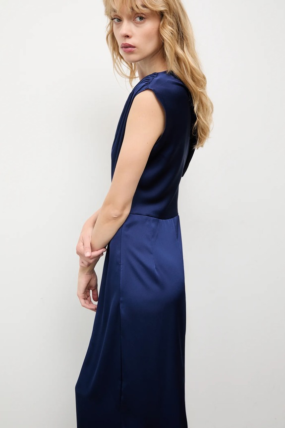 Answear.LAB sukienka granatowy ALEXANDRA.TOS