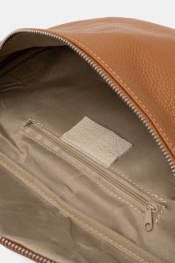 Δερμάτινη τσάντα Answear.LAB 747.hak καφέ