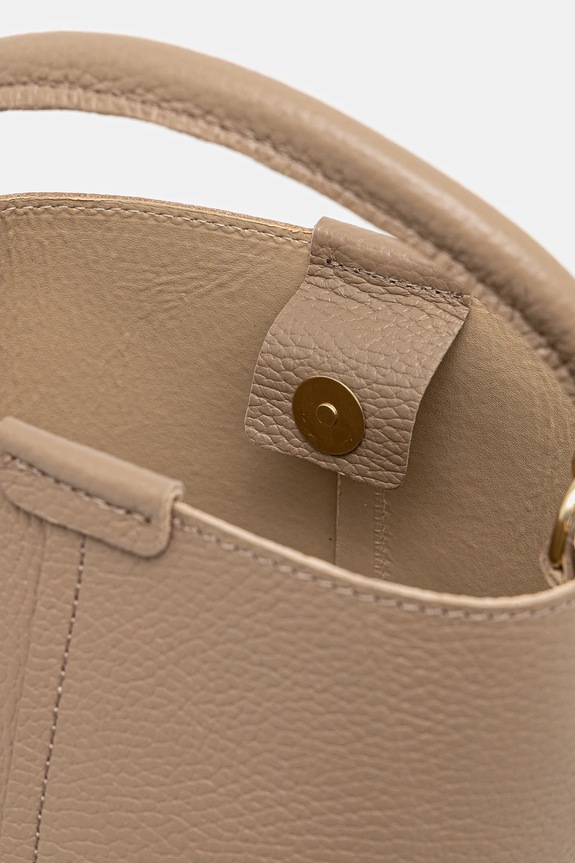 Δερμάτινη τσάντα Answear.LAB 1227.hak καφέ