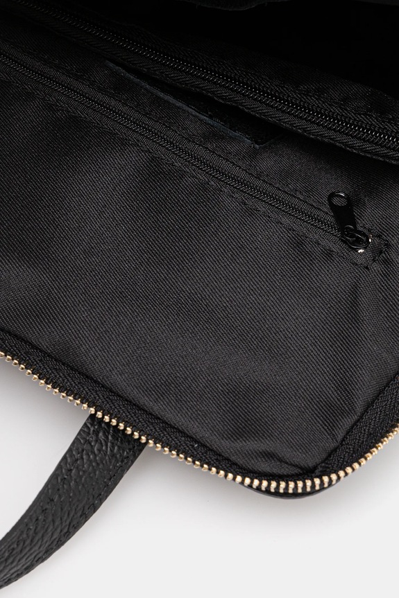 Usnjen nahrbtnik Answear.LAB črna 1212.ijk