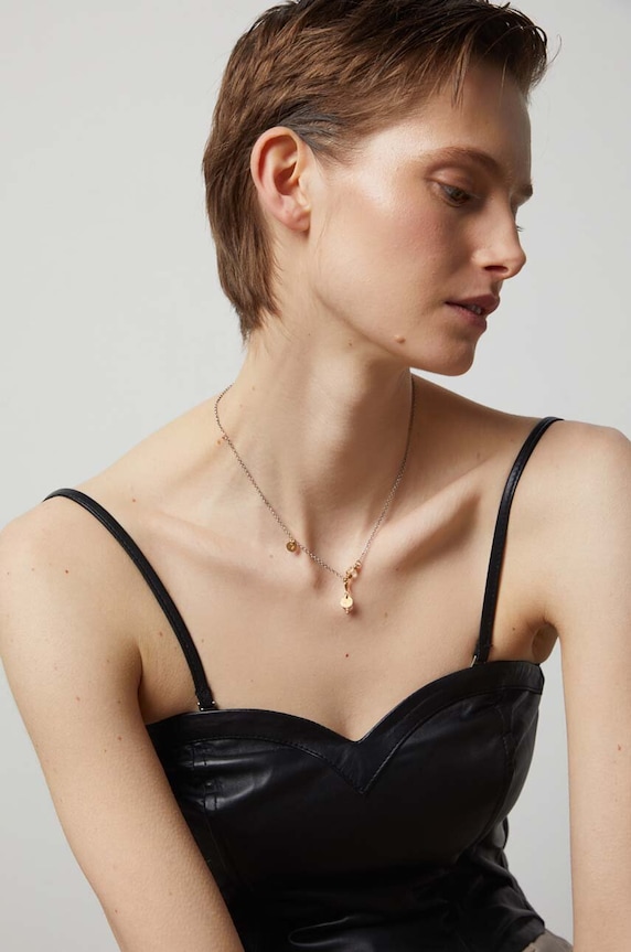 Answear.LAB ezüst nyaklánc hegyikristállyal WS24.AKD006 ezüst