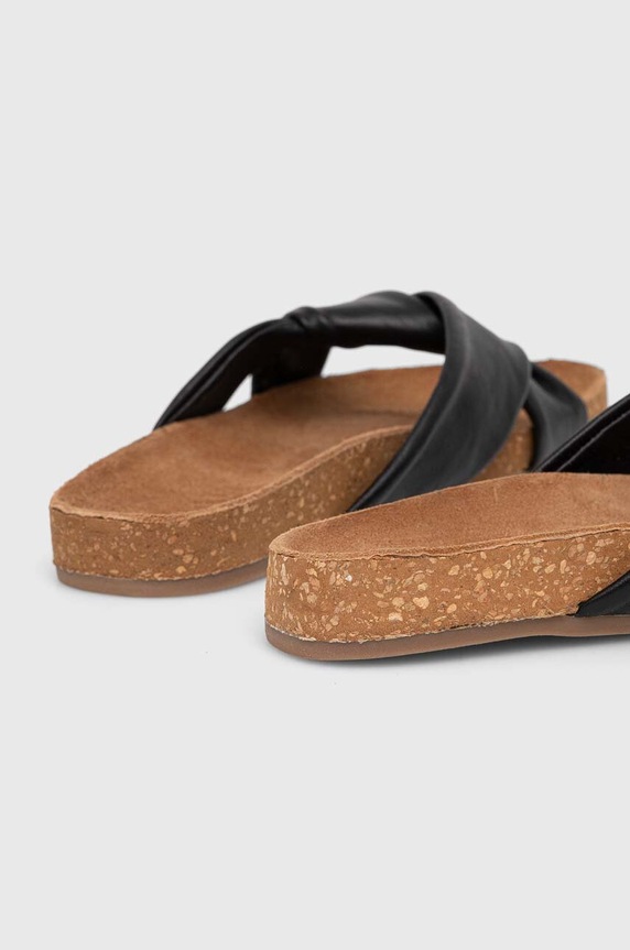 Obuwie Answear.LAB klapki skórzane SC4084.indb czarny