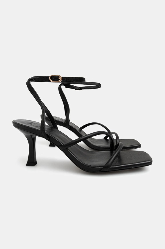 Answear.LAB sandali in pelle V1562.653.2 nero WS25