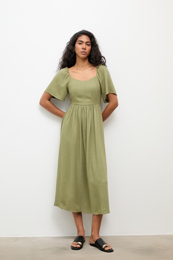 Answear.LAB sukienka z lnem casual zielony 8868.k.flk