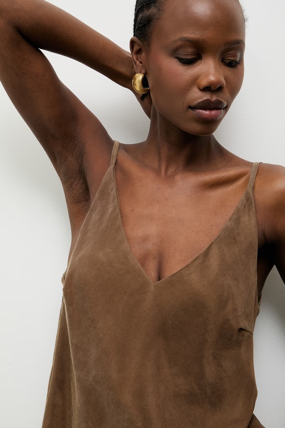 Answear.LAB τοπ γυναικείο από lyocell καφέ 95107.iak