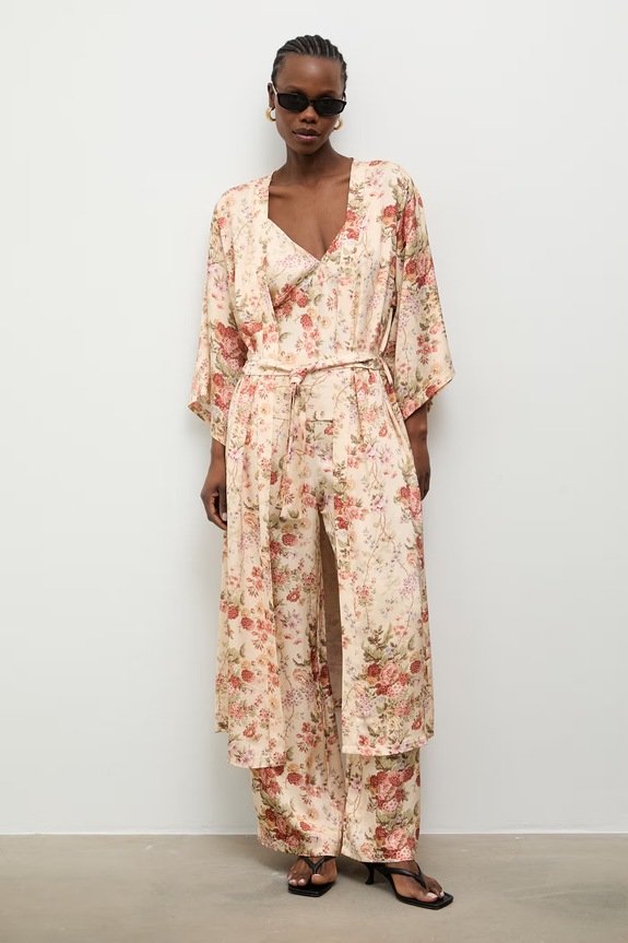 Answear.LAB top γυναικείο από βισκόζη 95070.iak μπεζ WS26