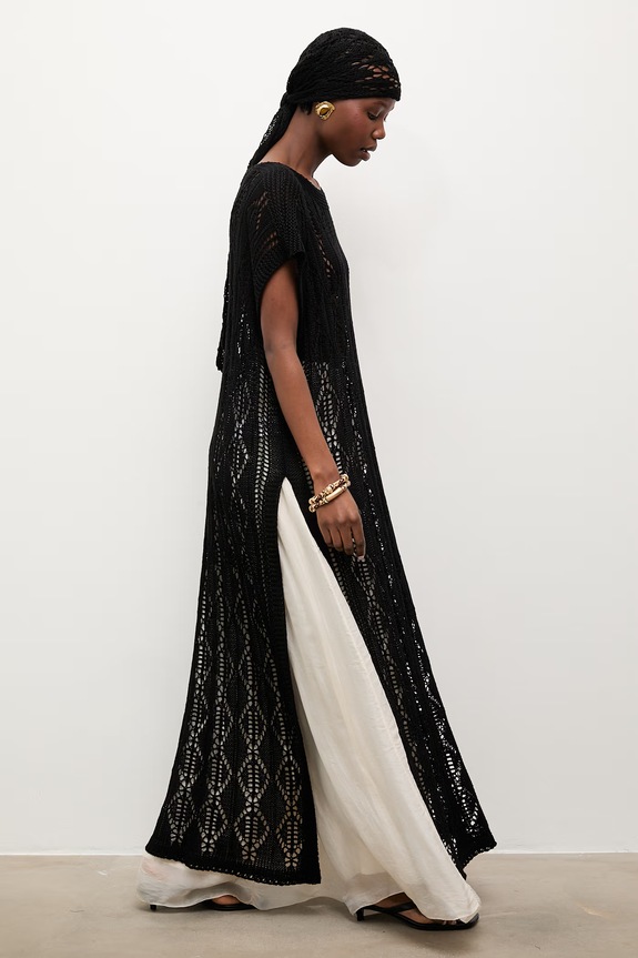 Answear.LAB sukienka z włókna bambusowego 2510529 czarny WS26