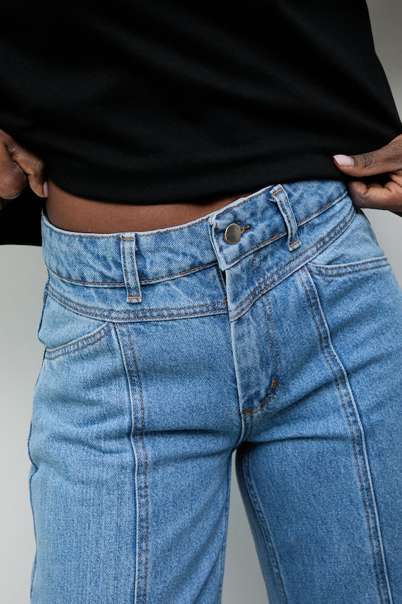 Answear.LAB jeansy bootcut damskie niebieski sng.zdn2.tok