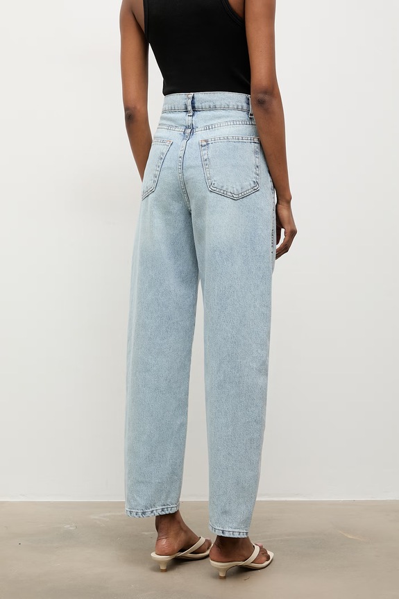 Odzież Answear.LAB jeansy mom fit damskie W-1744.tok granatowy