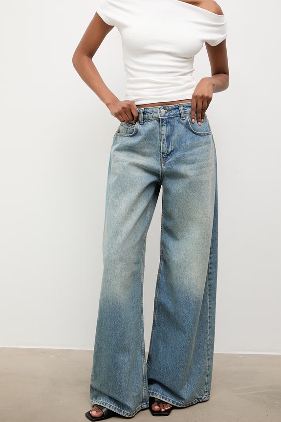 Answear.LAB jeansy loose damskie niebieski 2033.tok