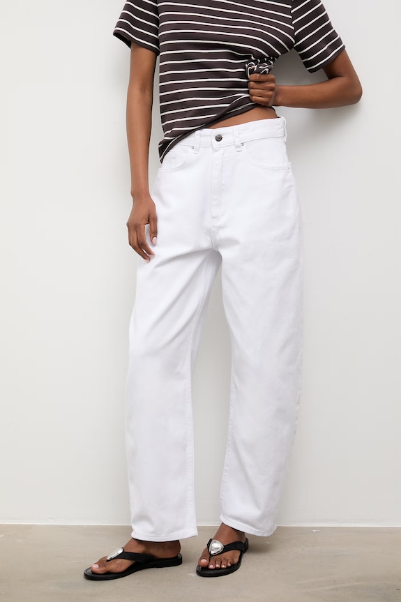 Answear.LAB jeansy mom fit damskie biały 993.tok