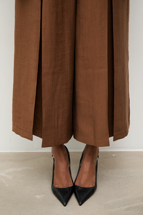 Answear.LAB spodnie culottes damskie z lyocellem brązowy spd.1.up.tok
