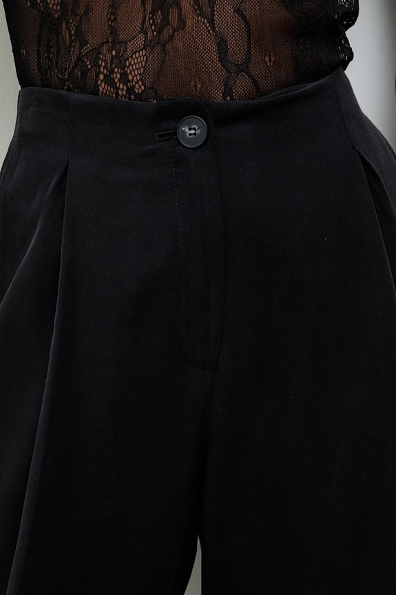 Answear.LAB παντελόνι paperbag γυναικείο με βισκόζη μαύρο 95066.iak