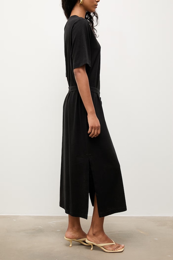 Answear.LAB rochie de vară cu amestec de in TRA.SS.3.ok negru WS26