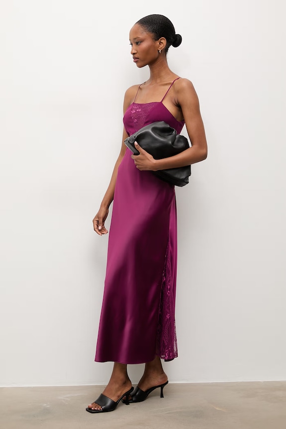 Answear.LAB rochie evazată 58484.tok burgundia WS26