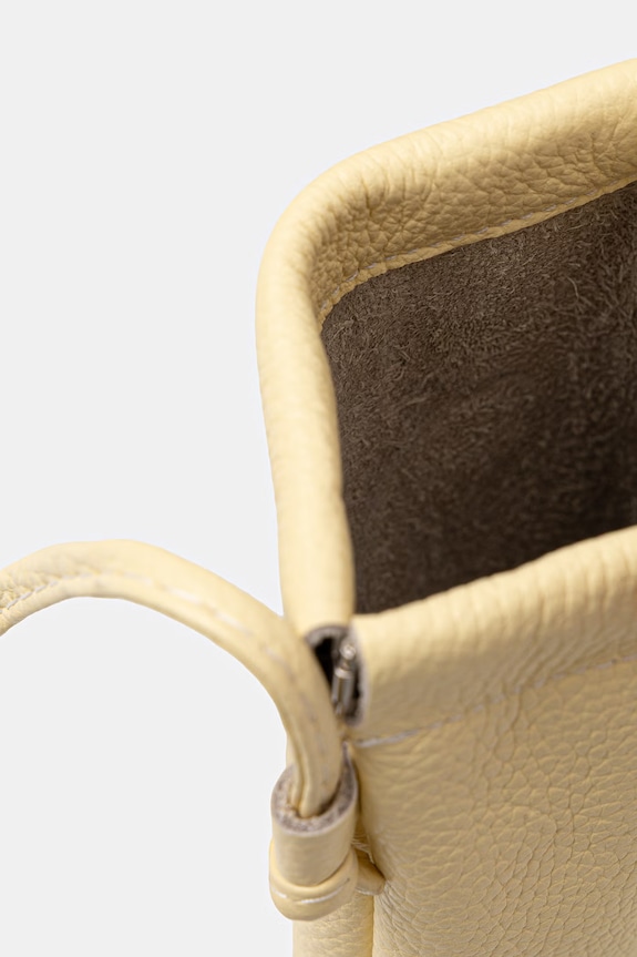 Answear.LAB torebka crossbody damska skórzana 44886.isr żółty