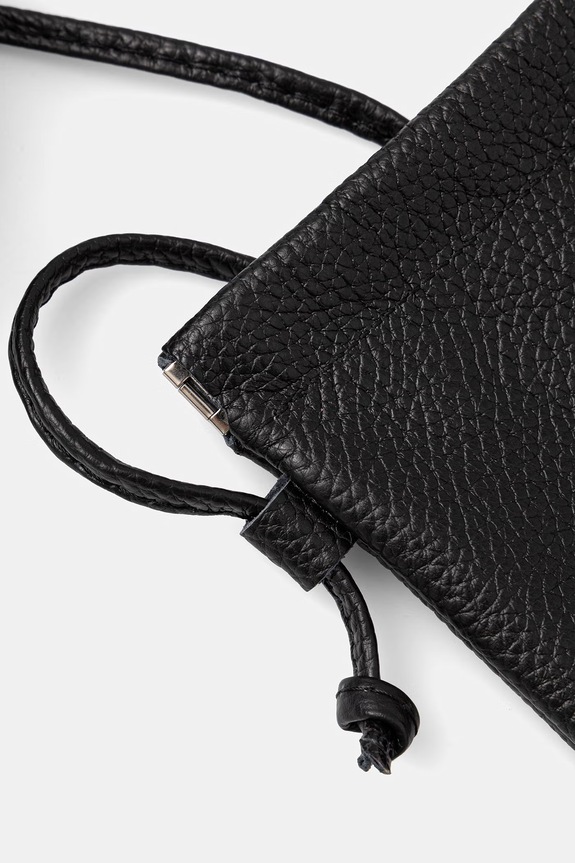 Answear.LAB torebka crossbody damska skórzana czarny 44886.isr