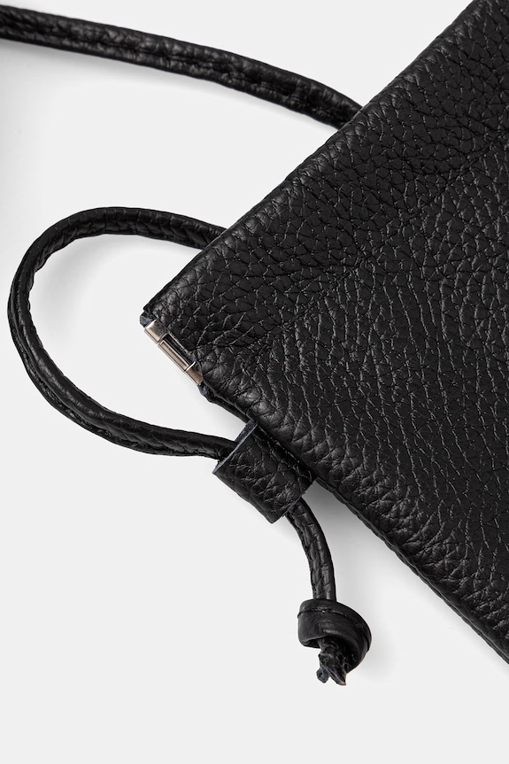 Answear.LAB torebka crossbody damska skórzana czarny 44886.isr