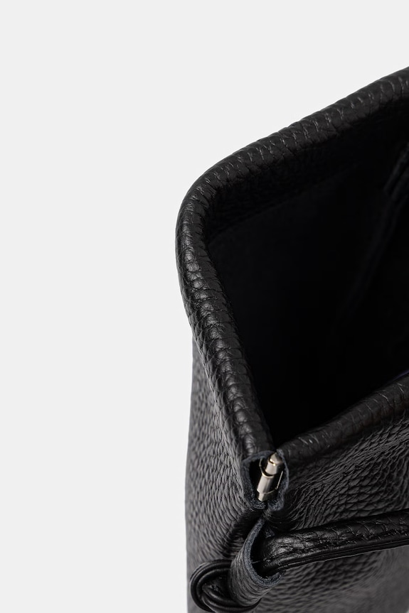 Answear.LAB torebka crossbody damska skórzana 44886.isr czarny