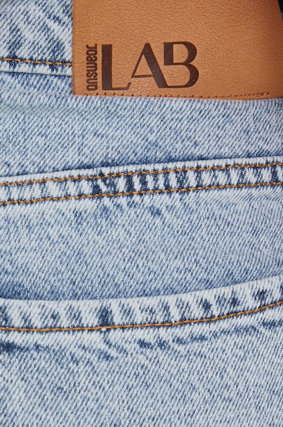 Answear Lab pantaloni scurti jeans albastru 16799.AA