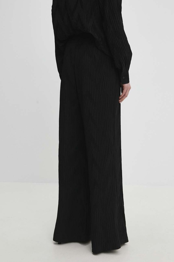 Answear.LAB nadrág 22217jp.ijs fekete