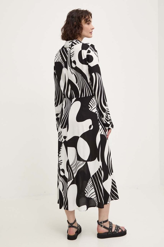 Odzież Answear.LAB sukienka sng.sud0hi.tjs czarny