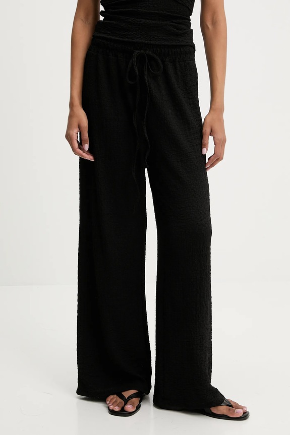 Oblačila Majica in hlače Answear.LAB b9756.9746.fos črna